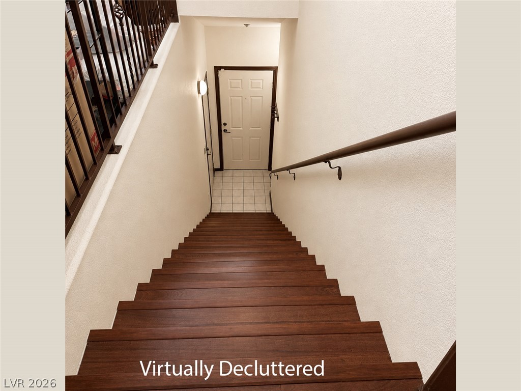 5855 Valley Drive 2139 Property Photo 8