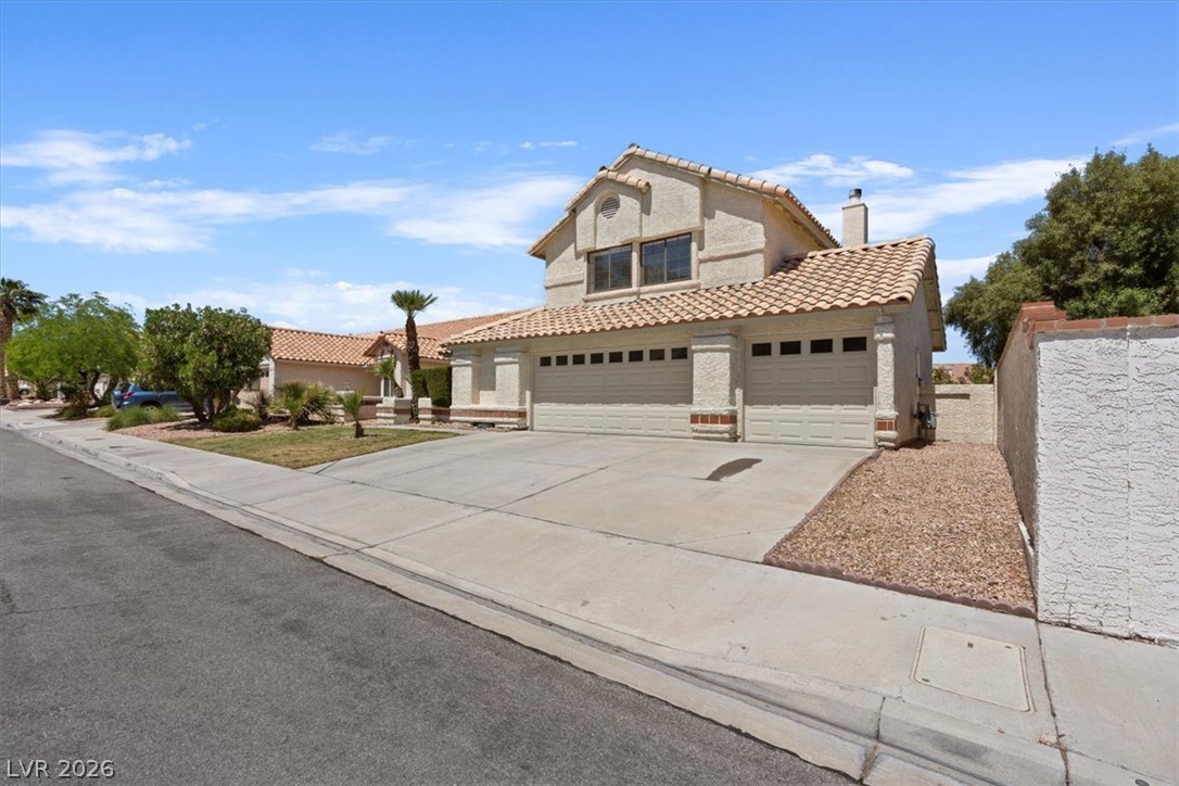 1950 Nuevo Road Property Photo 11