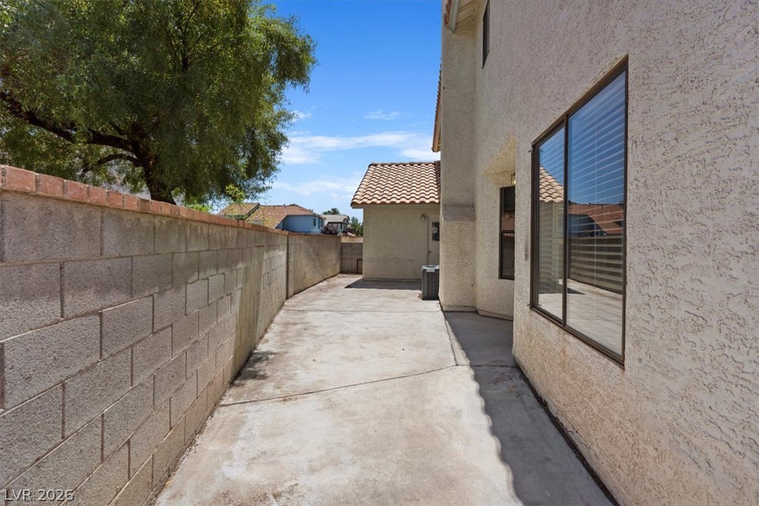 1950 Nuevo Road Property Photo 56