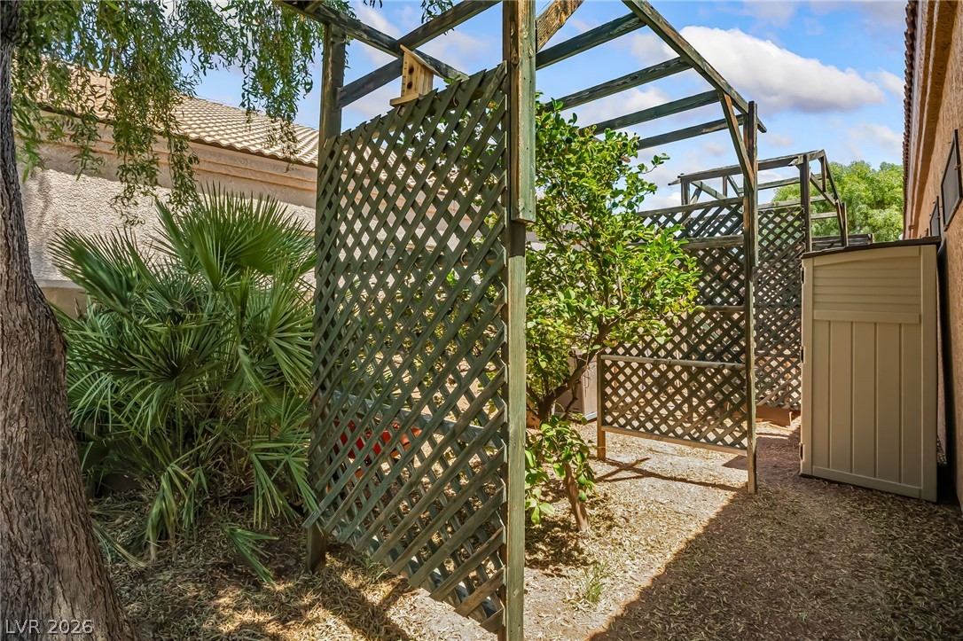 1441 Palm Drive Property Photo 9