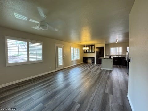 1513 Calle Montery Street Property Photo 13