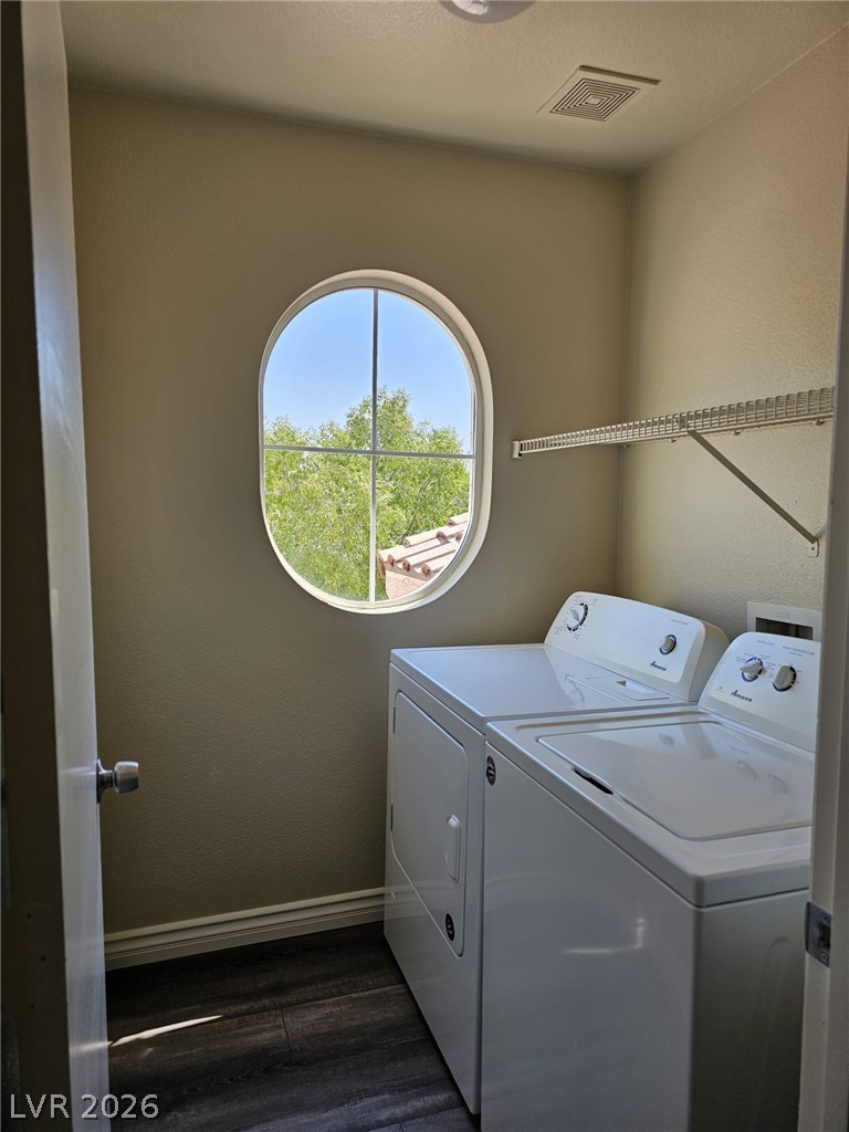 1513 Calle Montery Street Property Photo 15