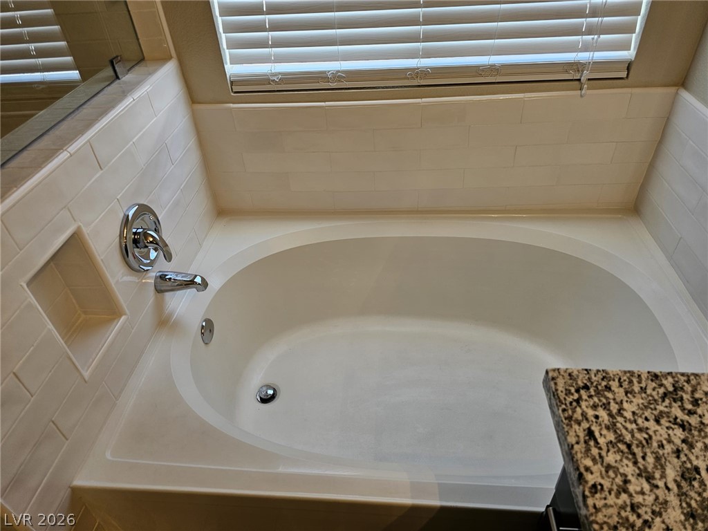 1513 Calle Montery Street Property Photo 19
