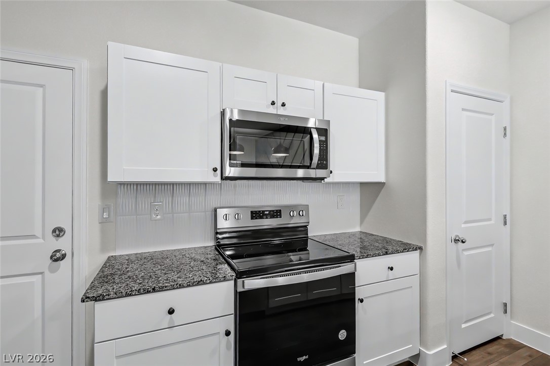 535 Thistleberry Avenue Property Photo 14