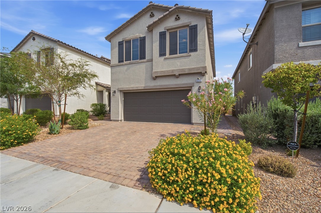6222 Desert Orchid Way Property Photo 4