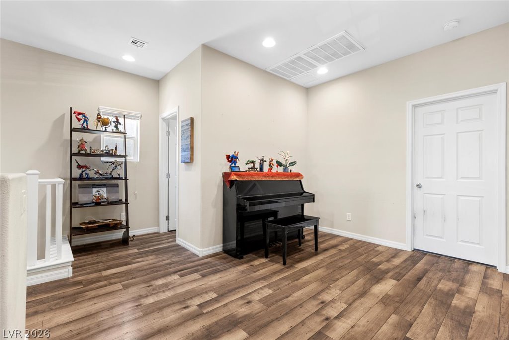 8304 Nebula Cloud Avenue Property Photo 6