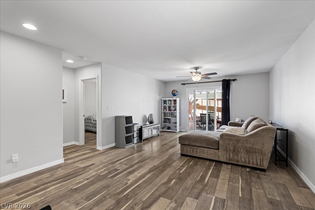 8304 Nebula Cloud Avenue Property Photo 30