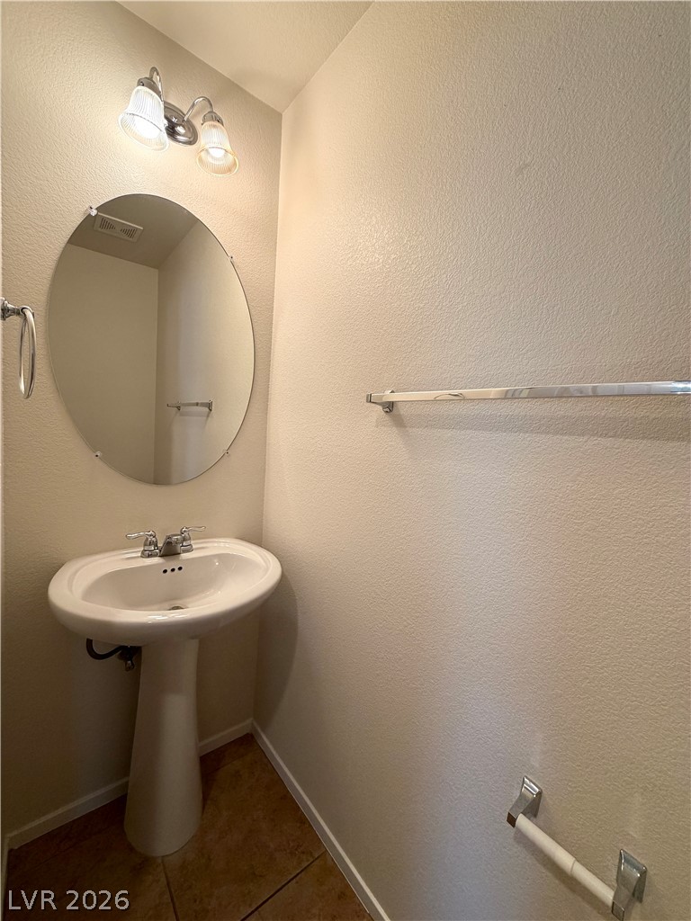 4808 Diamond Estates Court Property Photo 17