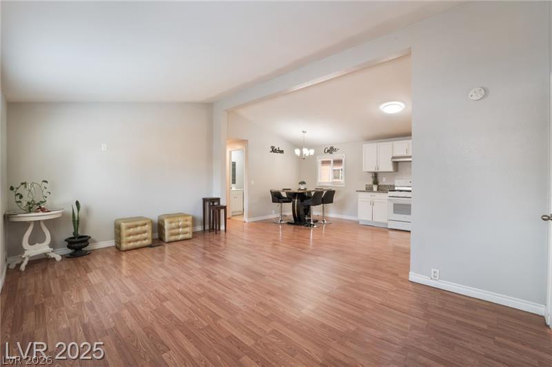 1943 Quintearo Property Photo 6
