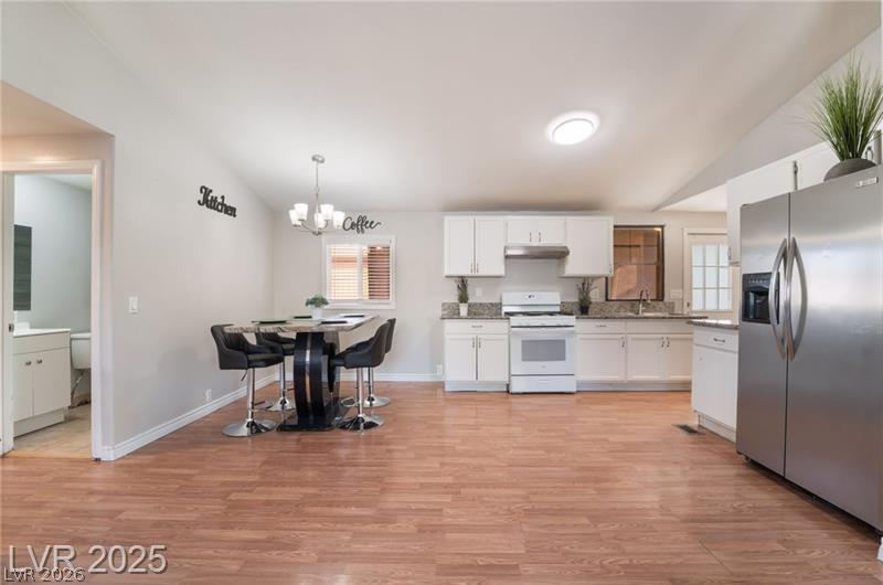 1943 Quintearo Property Photo 7