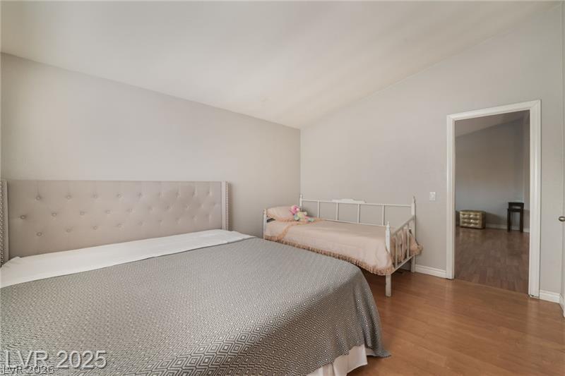 1943 Quintearo Property Photo 24