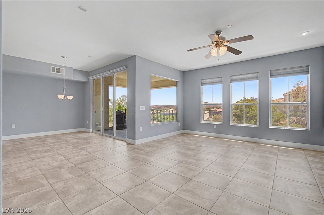 2555 Hampton Road 6308 Property Photo 4