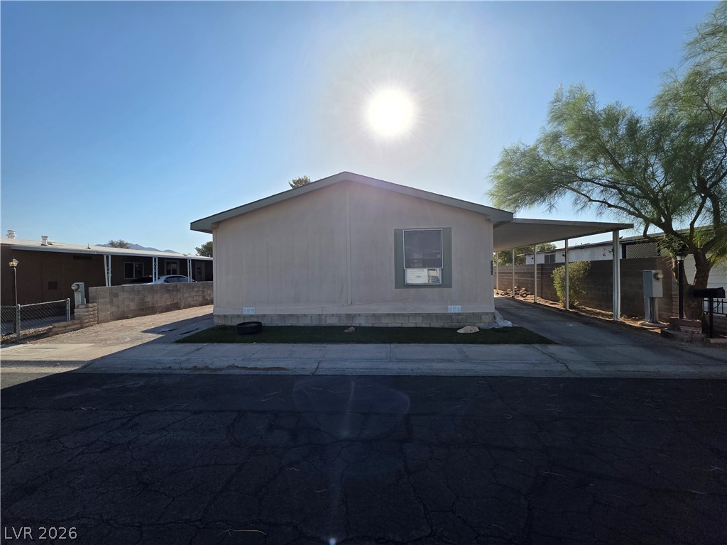 3560 Estes Park Drive Property Photo 4