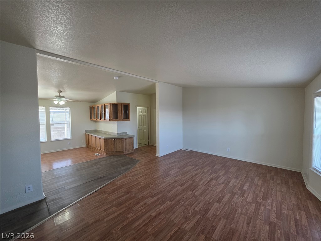 3560 Estes Park Drive Property Photo 7