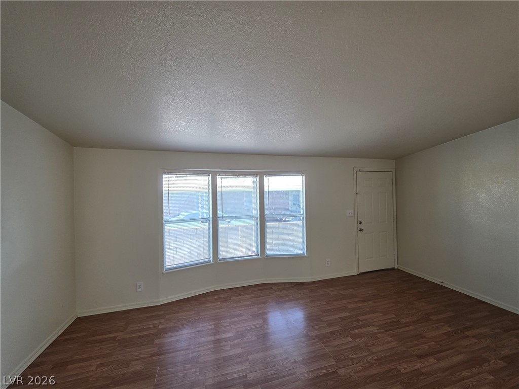 3560 Estes Park Drive Property Photo 11