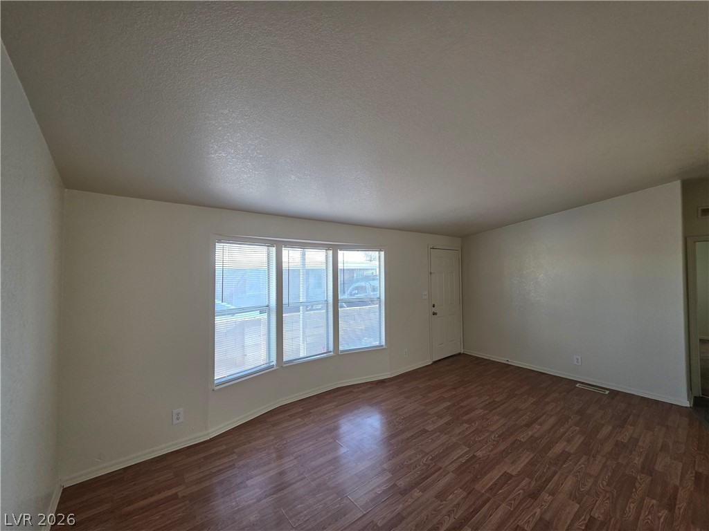 3560 Estes Park Drive Property Photo 12