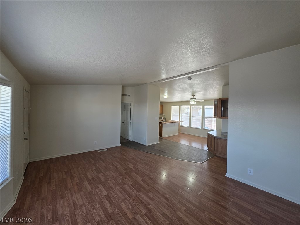3560 Estes Park Drive Property Photo 14