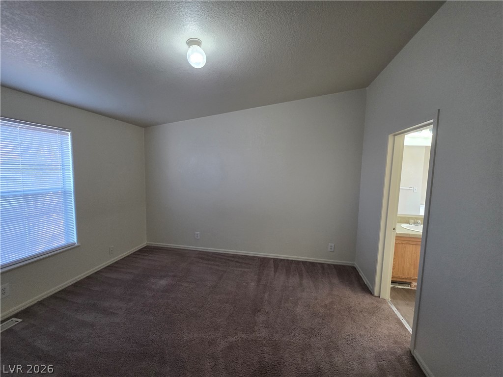 3560 Estes Park Drive Property Photo 28