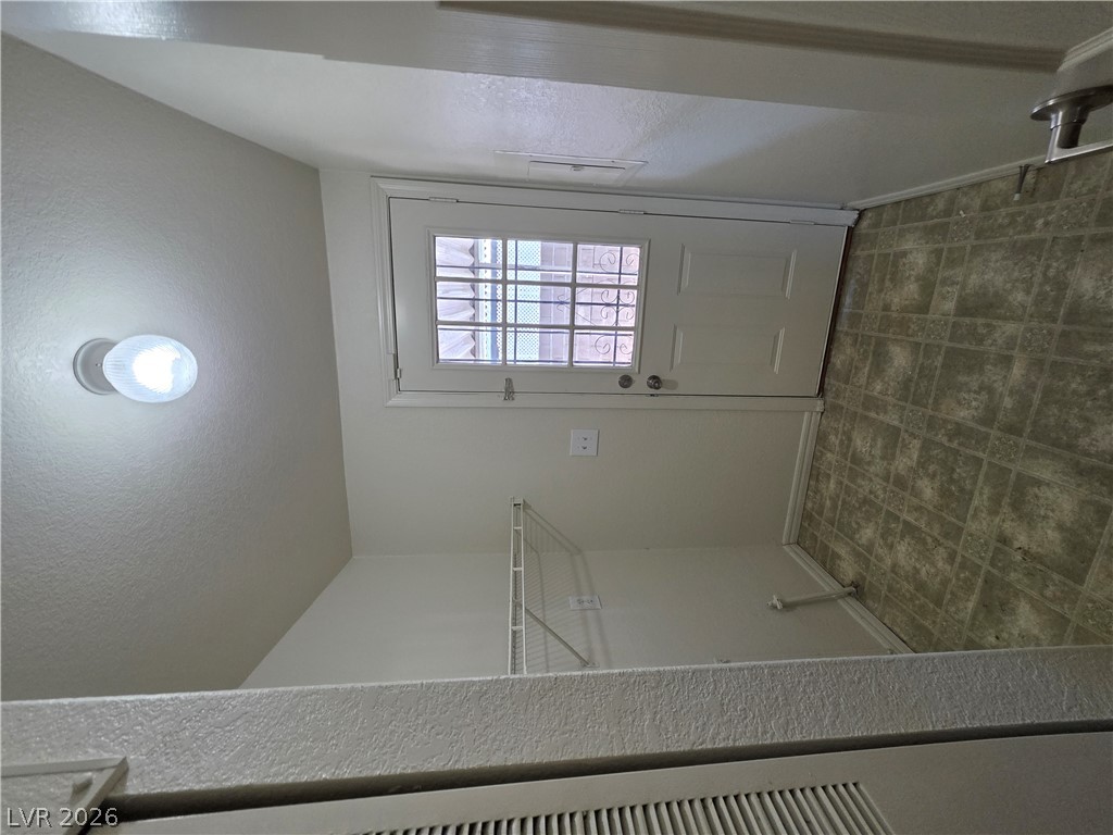 3560 Estes Park Drive Property Photo 44