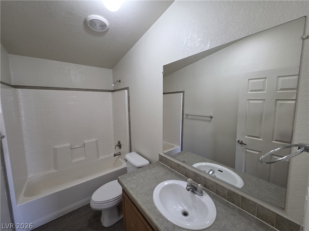 3560 Estes Park Drive Property Photo 45