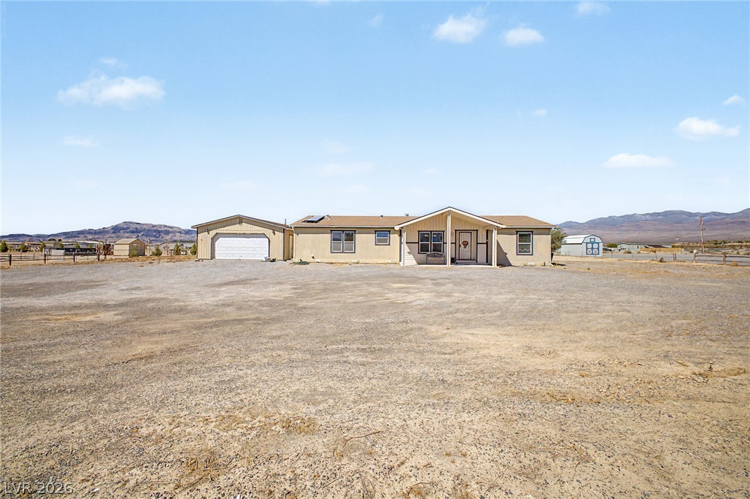 350 East Stagecoach Road Property Photo 1