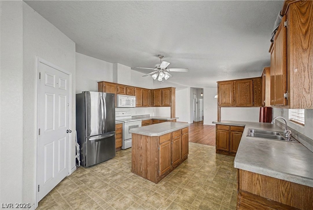 350 East Stagecoach Road Property Photo 8