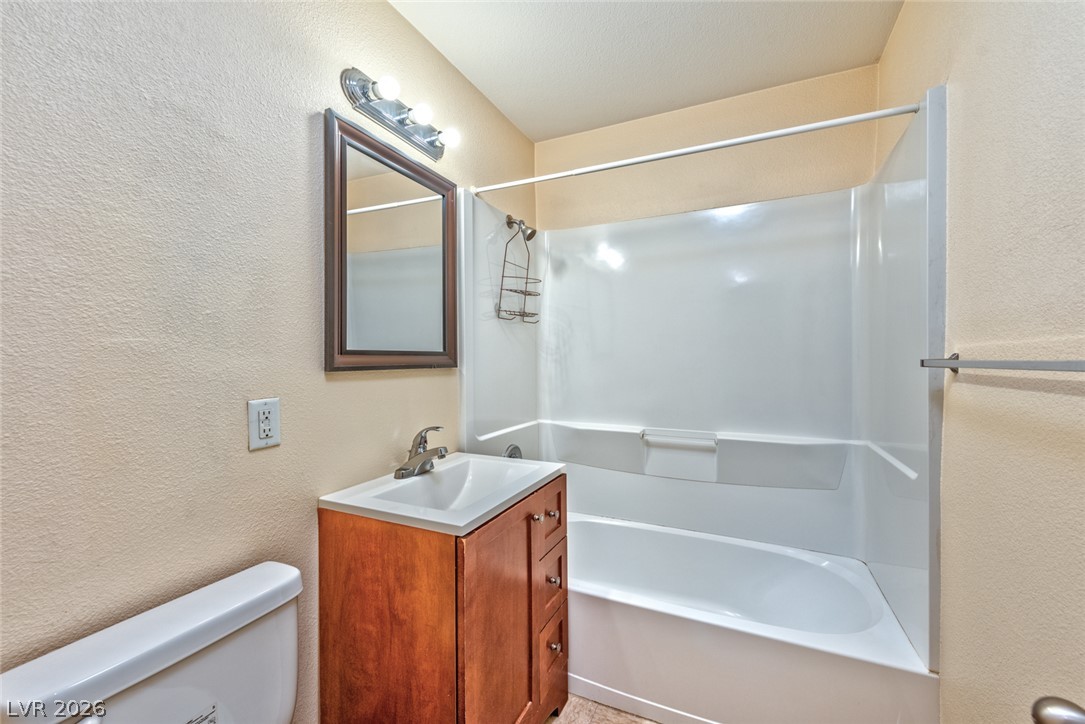 210 North 10th Street 2 Property Photo 9