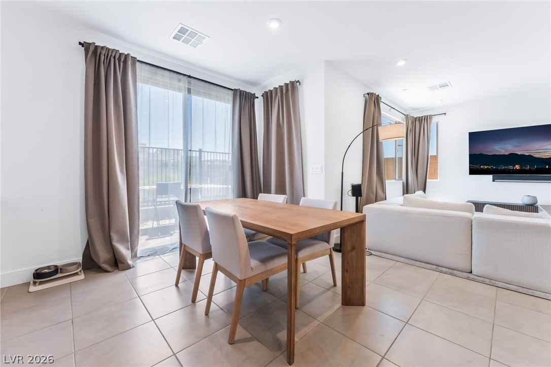 740 Echelon Street Property Photo 10