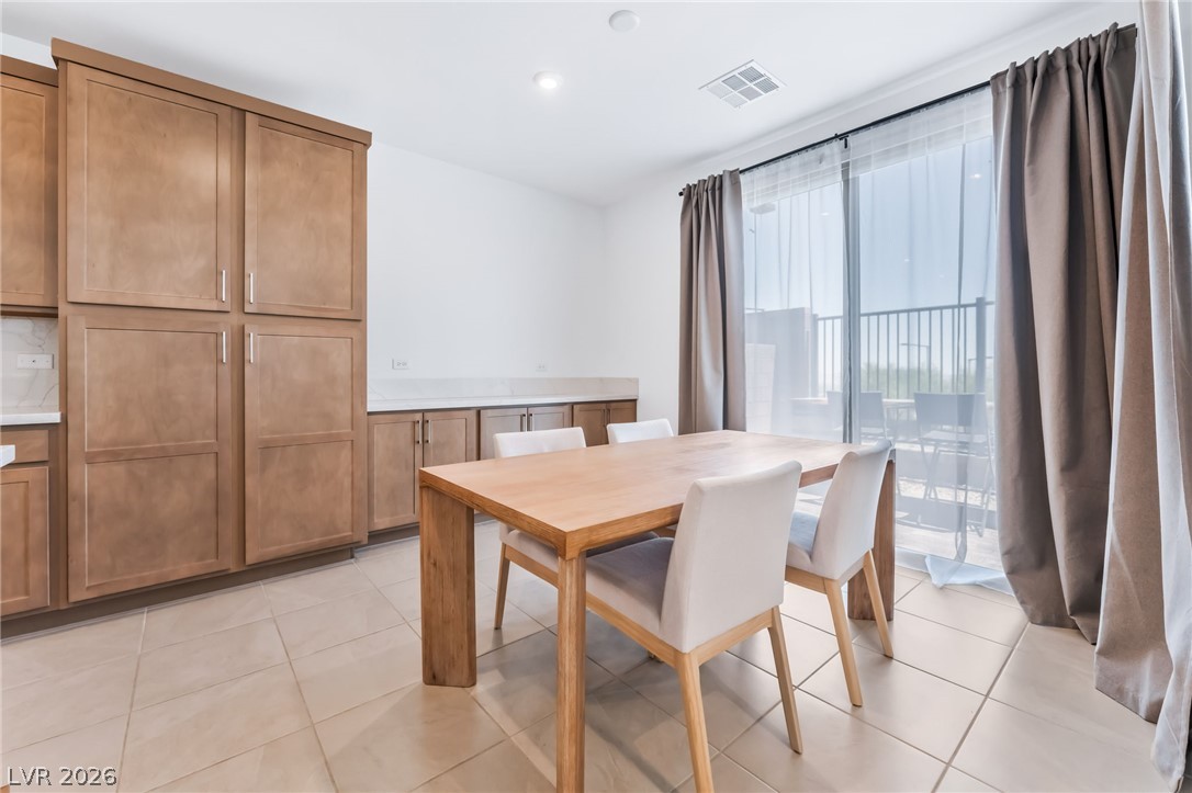 740 Echelon Street Property Photo 11
