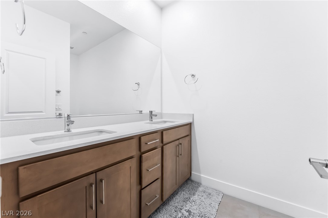 740 Echelon Street Property Photo 22