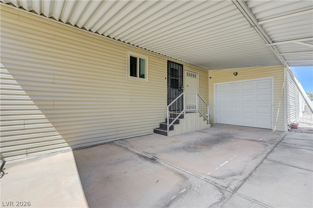 3652 Katmai Drive Property Photo 3