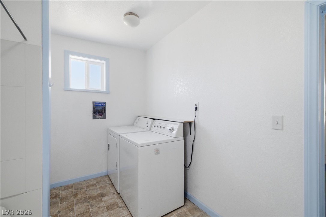 405 West Main Street Property Photo 11