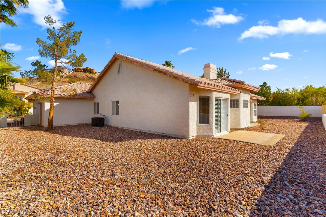 1128 Calico Ridge Drive Property Photo 3