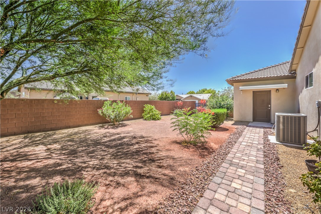 171 Mondale Court Property Photo 30