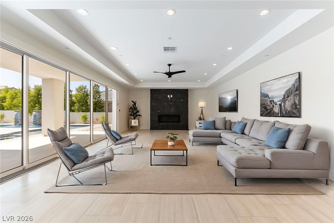 3423 Spanish Winds Court Property Photo 15