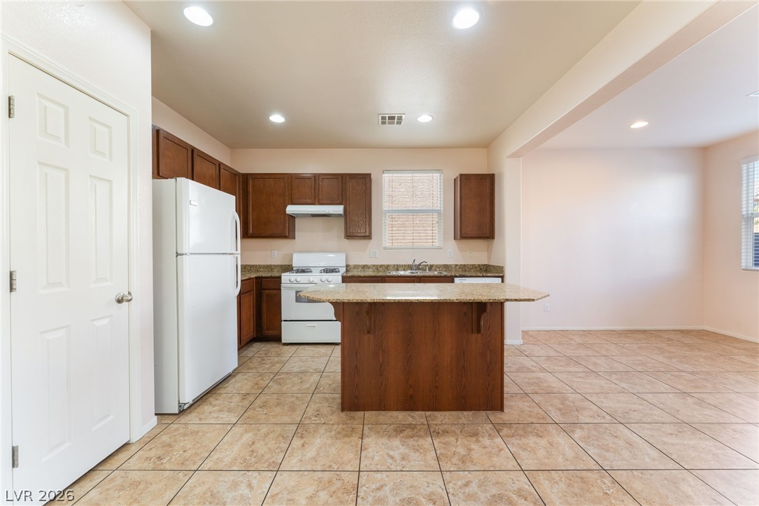 7388 Cobbhan Drive Property Photo 9