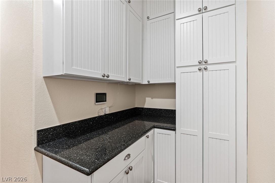 212 Cliff Valley Drive Property Photo 32