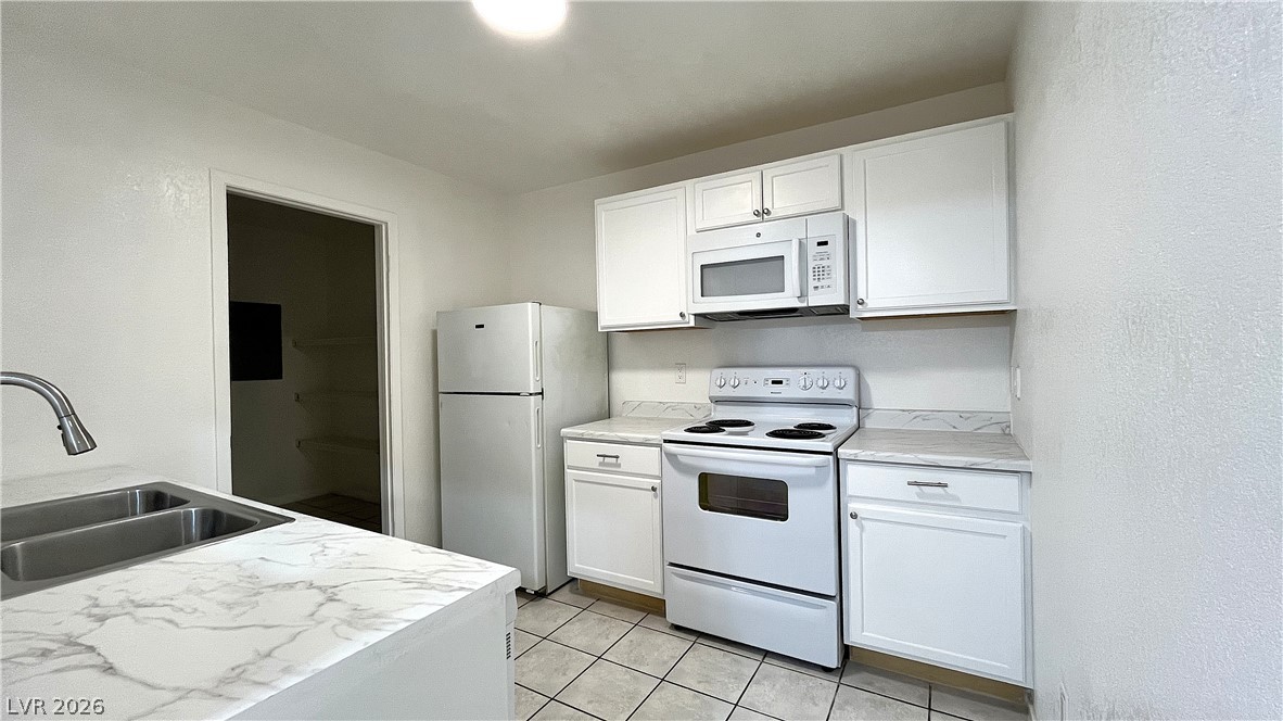 6750 Del Rey Avenue 123 Property Photo 7