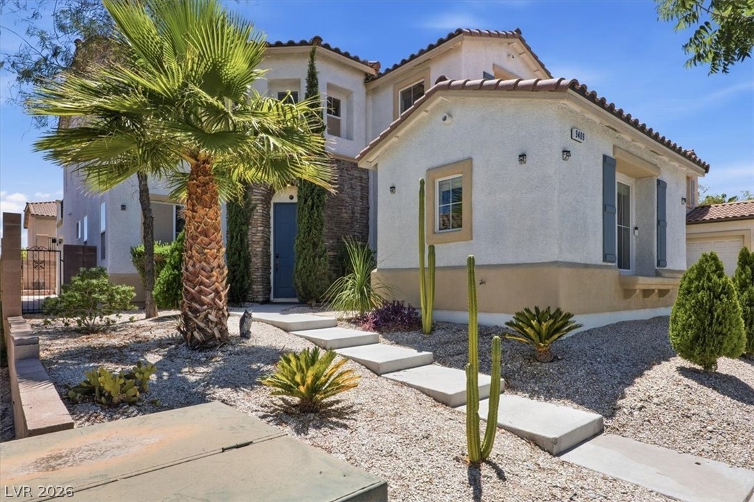 9409 Arcadia Woods Court Property Photo 4