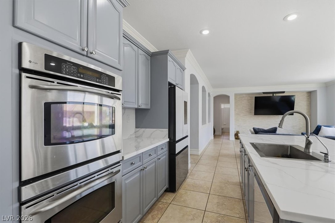 9409 Arcadia Woods Court Property Photo 17