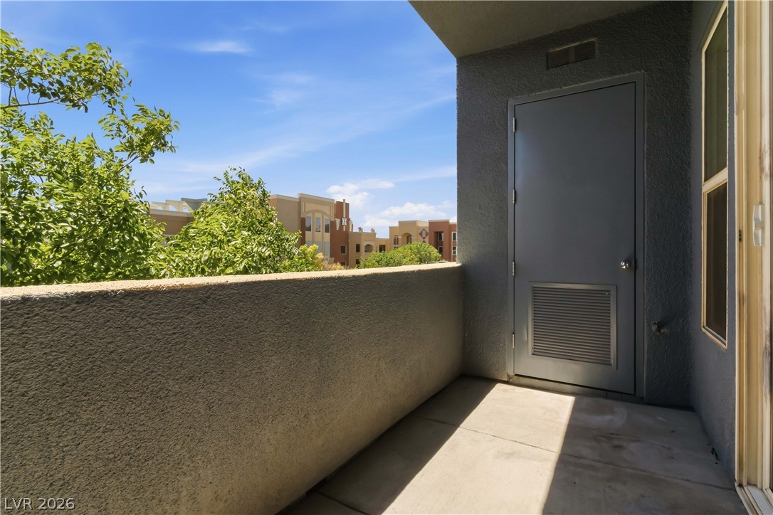 44 East Serene Avenue 424 Property Photo 40