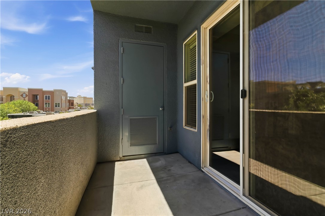 44 East Serene Avenue 424 Property Photo 41