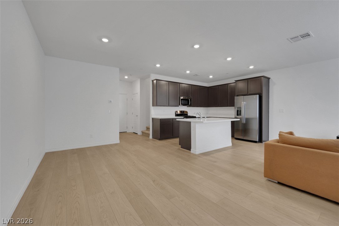 1526 Eva Crossing Place Property Photo 4