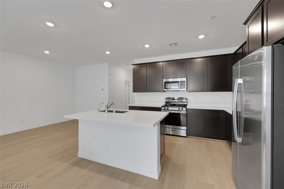 1526 Eva Crossing Place Property Photo 8