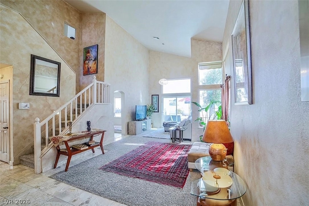 9821 Virginia Woods Circle Property Photo 4