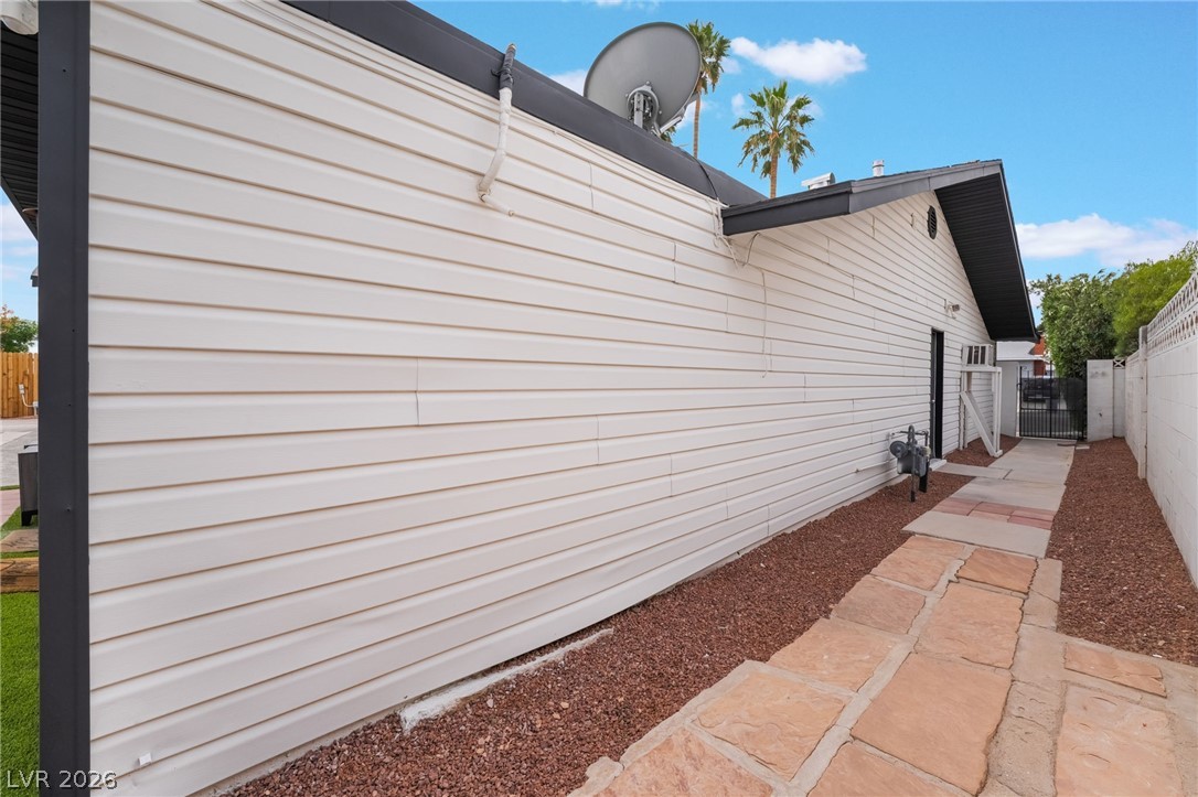 3992 Chinchilla Avenue Property Photo 48