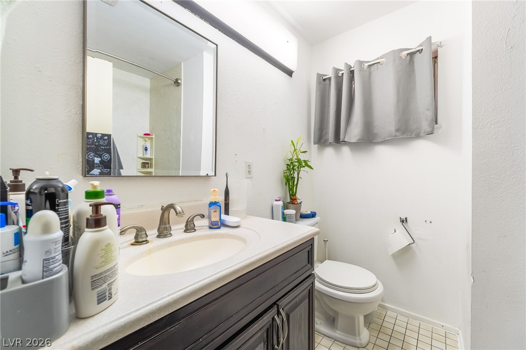5201 Spencer Street Property Photo 25