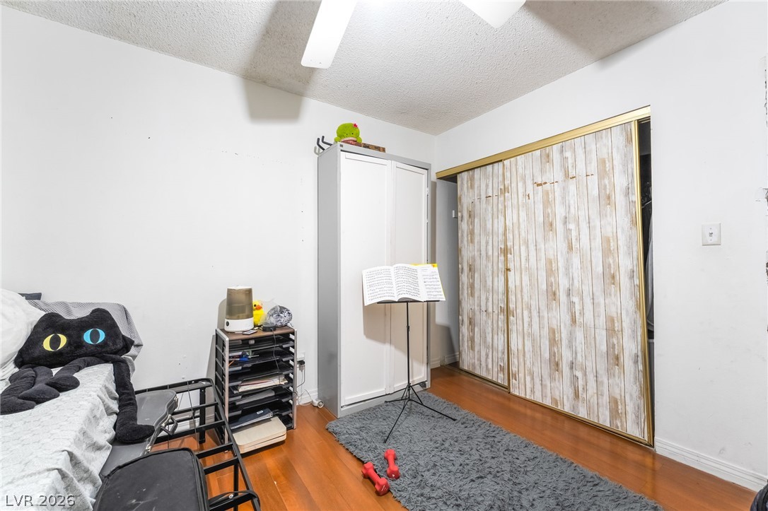 5201 Spencer Street Property Photo 30