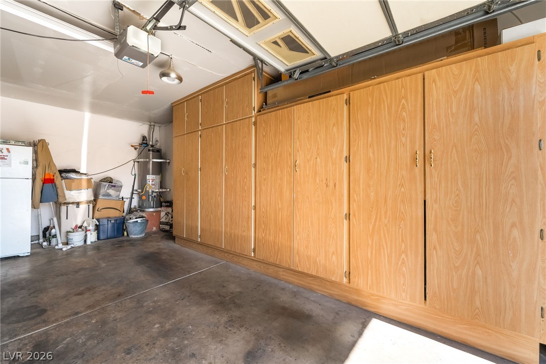 5201 Spencer Street Property Photo 36
