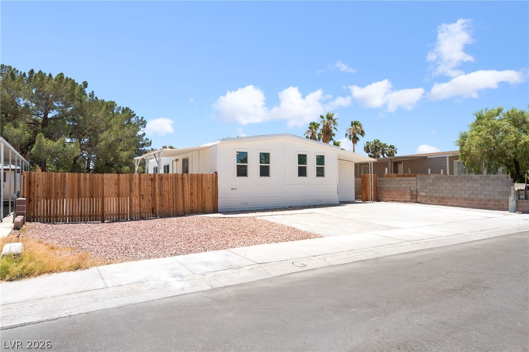 6437 Delphinium Avenue Property Photo 5